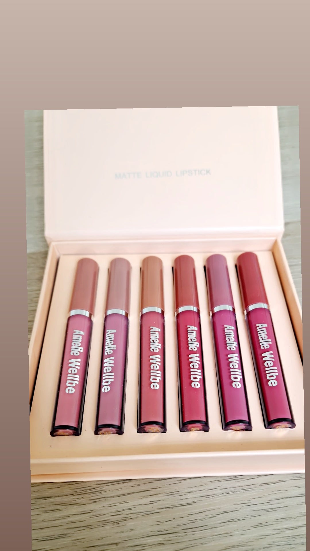 Rouge a lèvres  + crayon